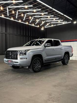 MITSUBISHI TRITON 2.4 BITURBO DIESEL CD HPE 4X4 AUTOMÁTICO MITSUBISHI TRITON 2.4 BITURBO DIESEL CD HPE 4X4 AUTOMÁTICO